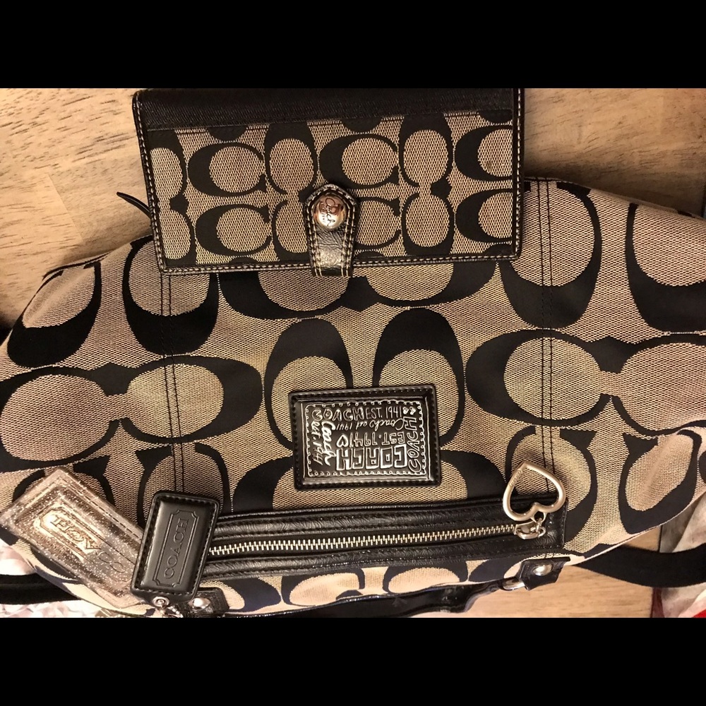 Coach Poppy Purse with wallet